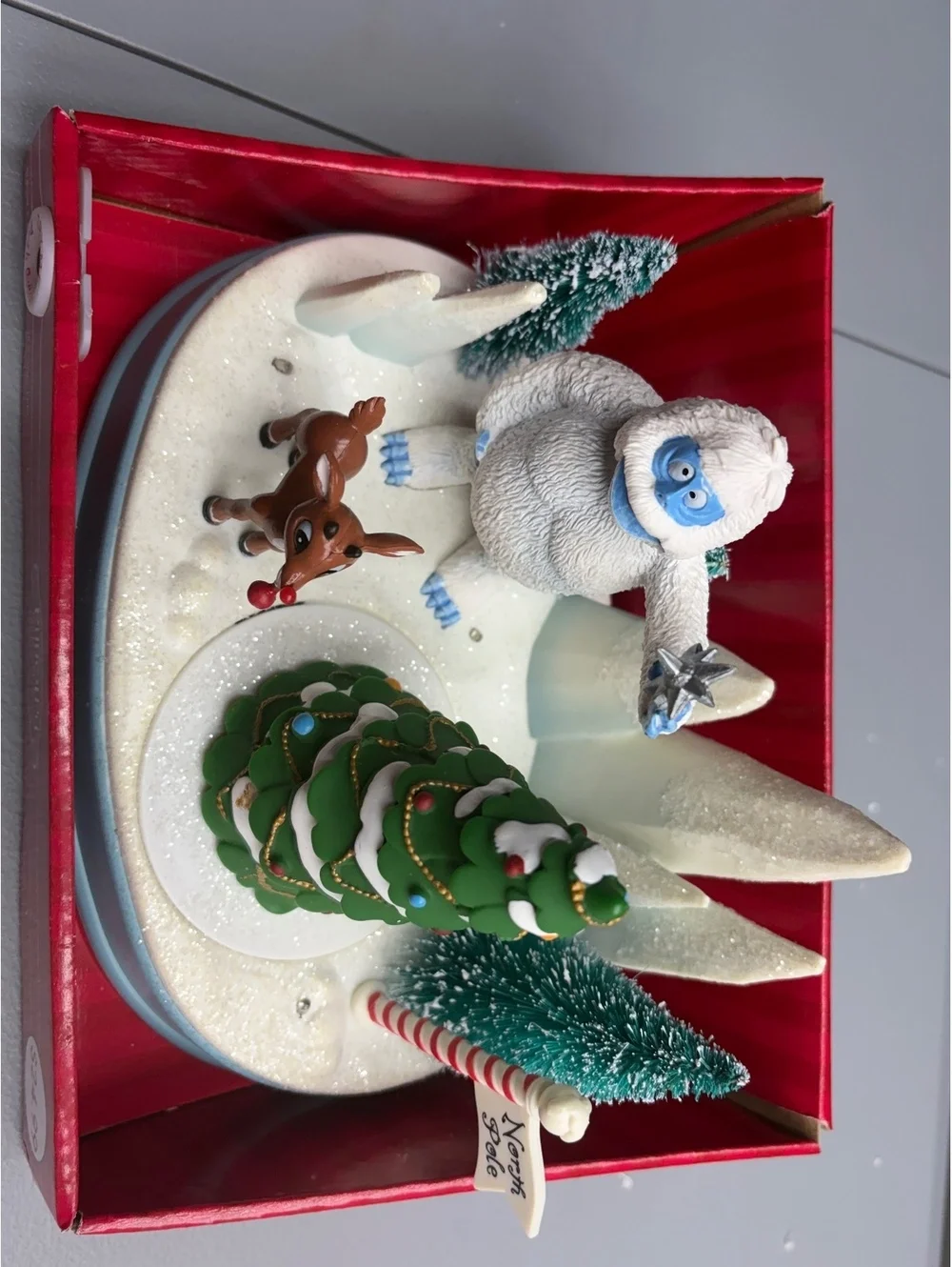 Rudolph Red-Nosed Reindeer Bumble & Rudolph Decorating Tree Musical/Lighted